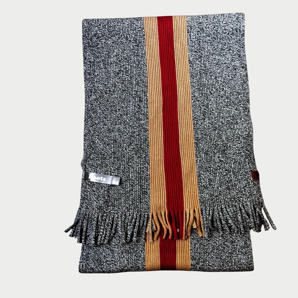 Roots Canada Deluxe Scarf NWOT